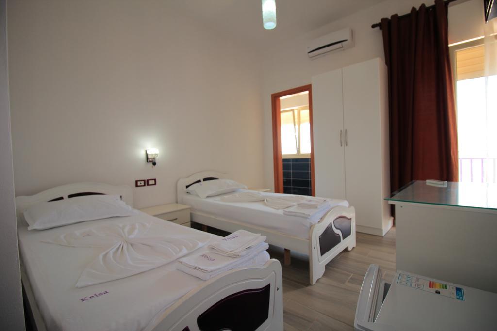 Hotel Keisa เดอร์มี ภายนอก รูปภาพ